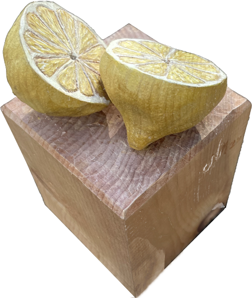 Geschnitzte Zitrone von Nicole Nussbaumer